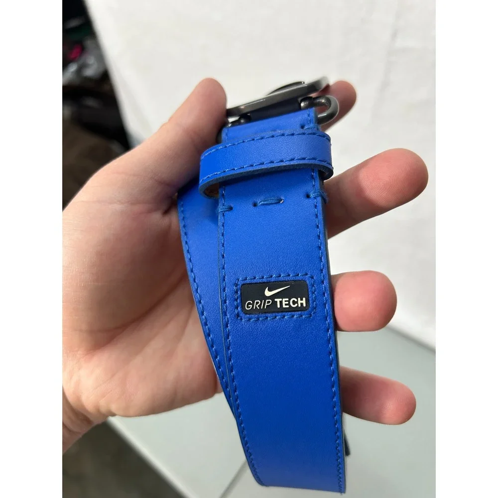 Nike Mens Size 34 Blue Leather Grip Tech Adjustable Golf Belt